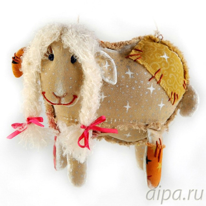 Мягкая игрушка Minecraft Earth Happy Explorer Horned Sheep Овца