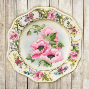  Тарелка с розовыми маками Набор для вышивки гладью Риолис 0075РТ