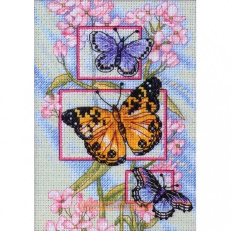 Бутоны и бабочки 65022 Набор для вышивания Dimensions ( Дименшенс )