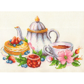  Чай с шиповником Набор для вышивания Многоцветница МКН 31-14