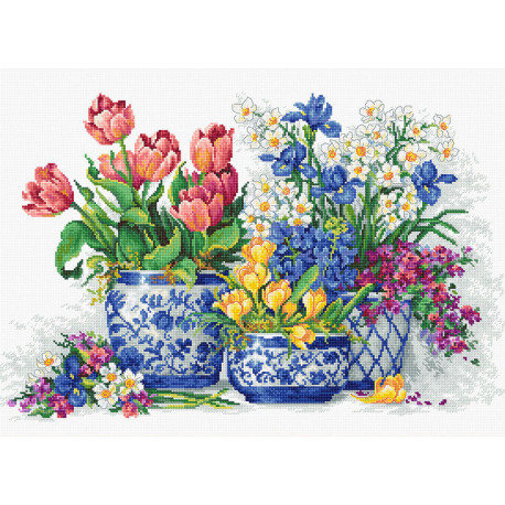  Весенние цветы Набор для вышивания LUCA-S B2386