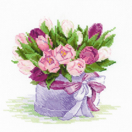  Тюльпаны в шляпной коробке Набор для вышивания Риолис 2003