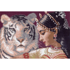  Девушка и белый тигр Ткань с рисунком для вышивания Матренин Посад 0425
