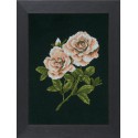Roses on black Набор для вышивания LanArte