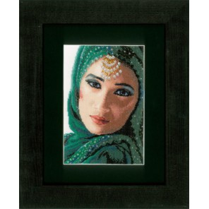 Eastern Beautyl Набор для вышивания LanArte PN-0149553
