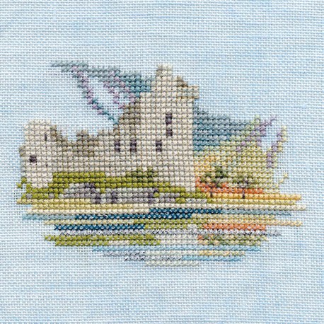  Waterside Castle Набор для вышивания Derwentwater Designs MIN21A