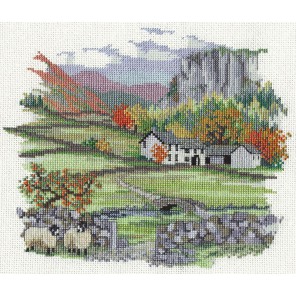  Cragside Farm Набор для вышивания Derwentwater Designs CON01
