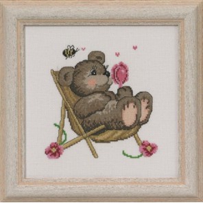  Медвежонок на стуле Набор для вышивания Permin 13-3357