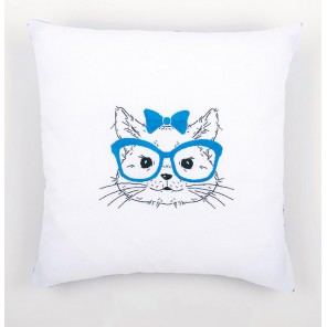 Кошка в синих очках Набор для вышивания подушки VERVACO